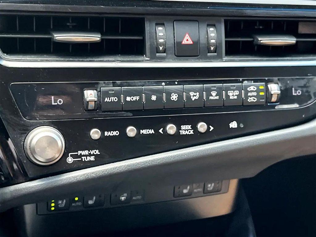 used 2023 Lexus ES 350 car, priced at $29,500