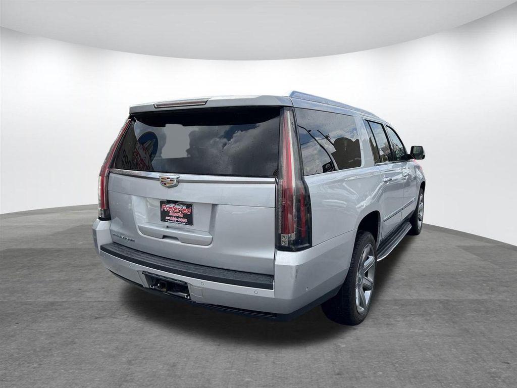 used 2020 Cadillac Escalade ESV car, priced at $25,800