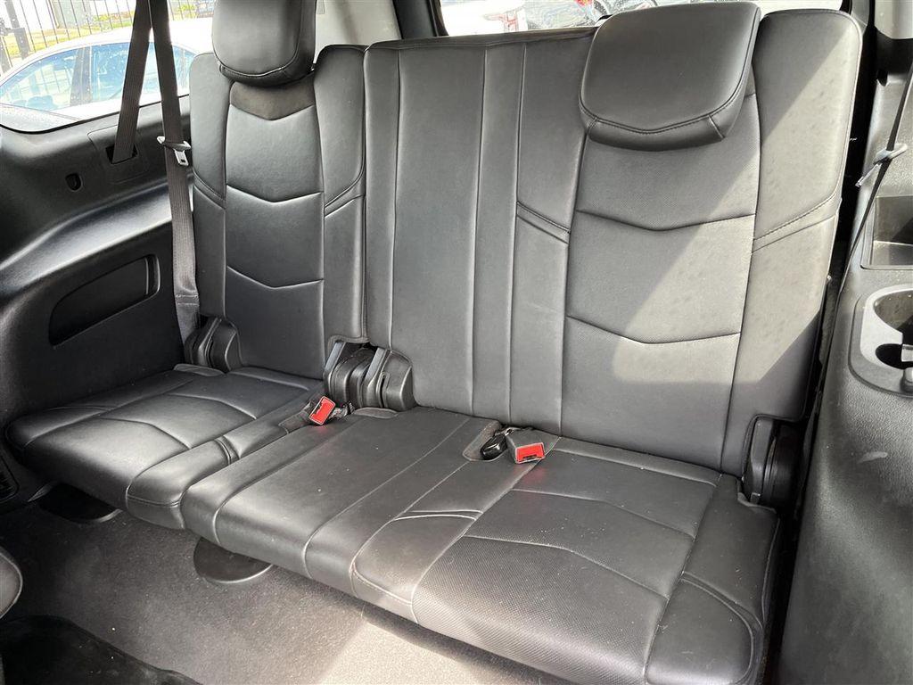 used 2020 Cadillac Escalade ESV car, priced at $25,800