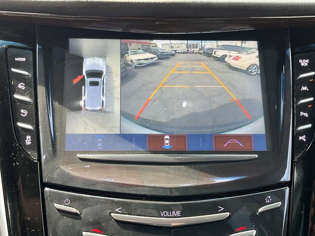 used 2020 Cadillac Escalade ESV car, priced at $25,800