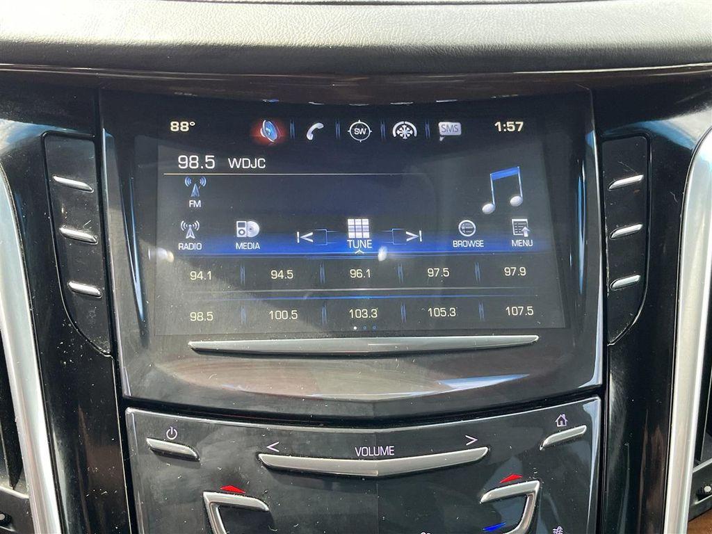 used 2020 Cadillac Escalade ESV car, priced at $25,800