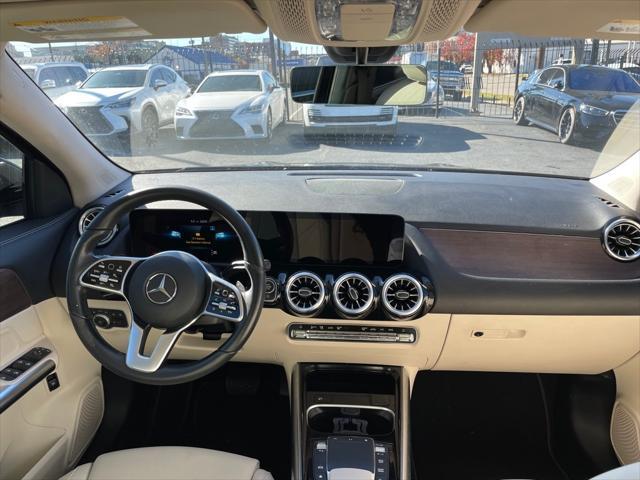 used 2023 Mercedes-Benz GLA 250 car, priced at $28,870