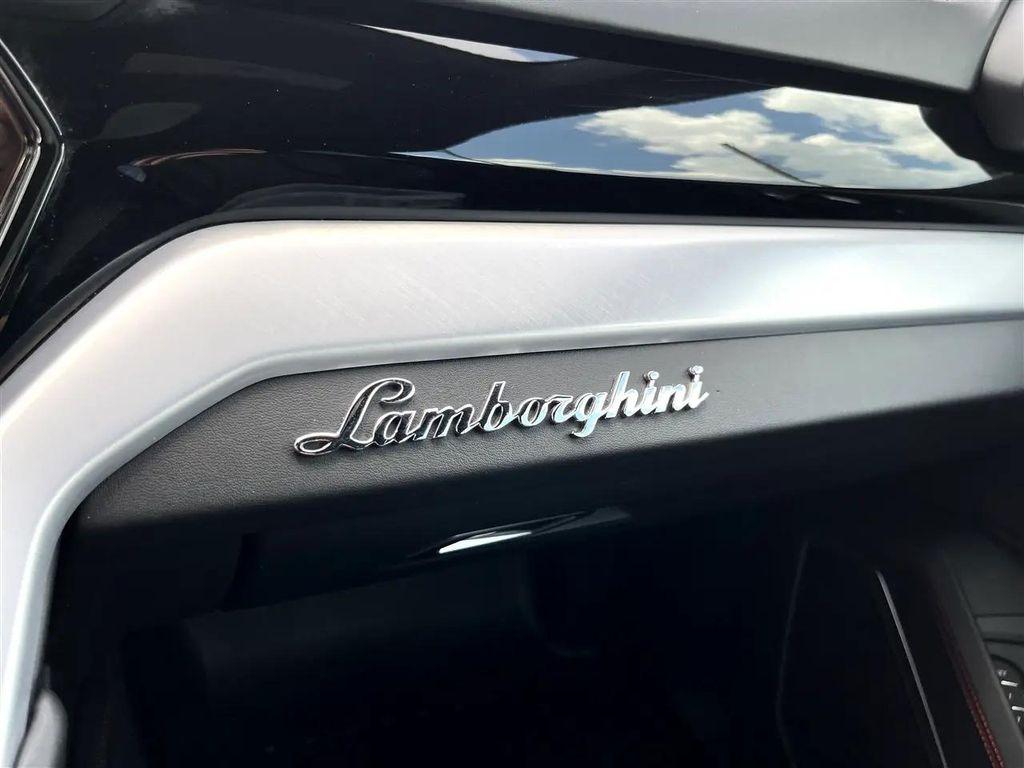 used 2020 Lamborghini Urus car, priced at $169,800