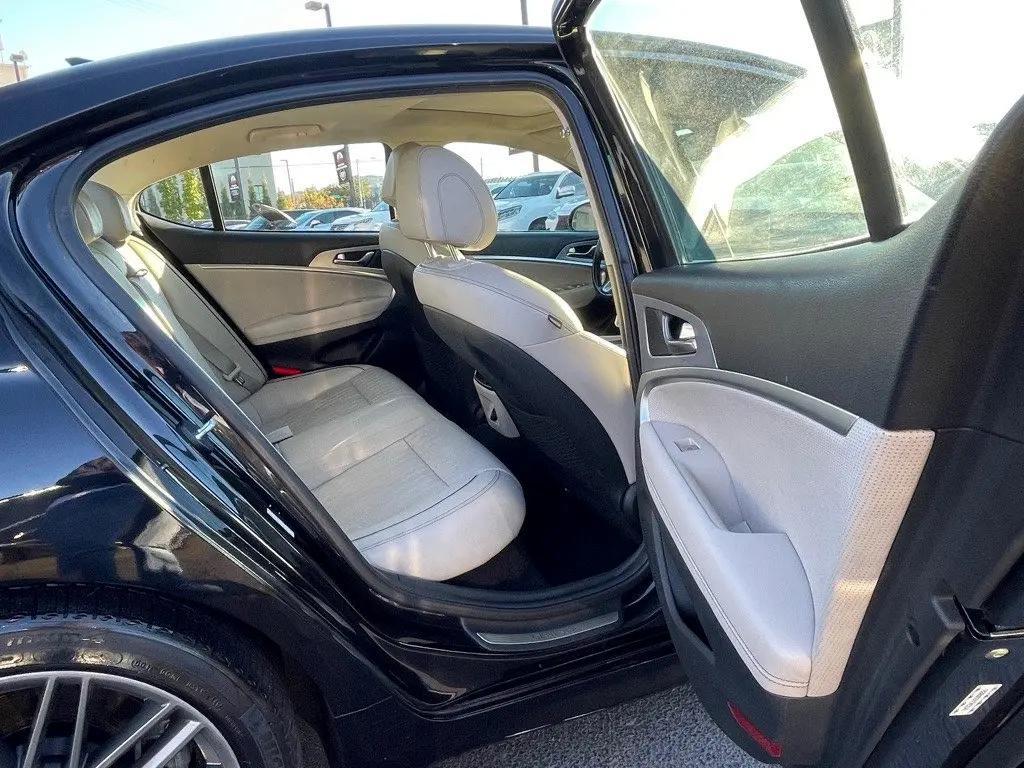 used 2019 Genesis G70 car, priced at $21,980