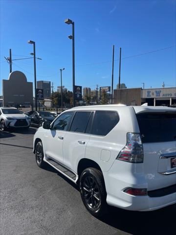 used 2022 Lexus GX 460 car, priced at $45,980