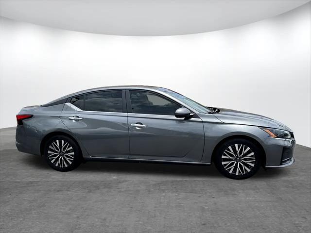 used 2023 Nissan Altima car, priced at $21,980