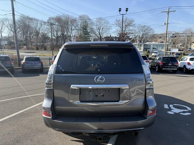 used 2018 Lexus GX 460 car, priced at $27,600