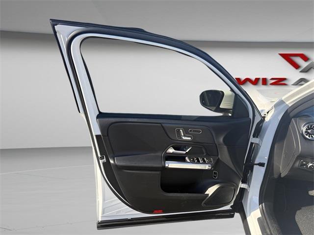 used 2020 Mercedes-Benz GLB 250 car, priced at $19,974