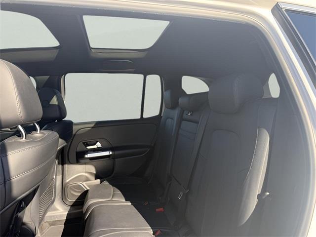 used 2020 Mercedes-Benz GLB 250 car, priced at $19,974