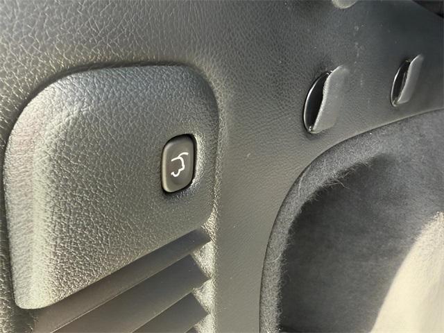 used 2018 Jeep Grand Cherokee car, priced at $15,434