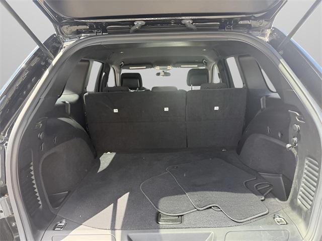 used 2020 Jeep Grand Cherokee car, priced at $20,776