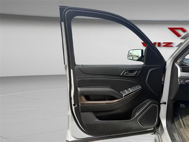 used 2015 Chevrolet Suburban car, priced at $18,895