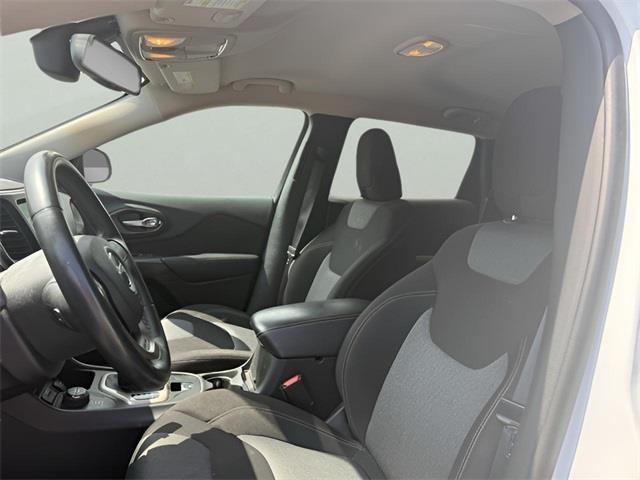 used 2014 Jeep Cherokee car, priced at $10,266