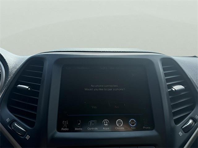 used 2014 Jeep Cherokee car, priced at $10,266