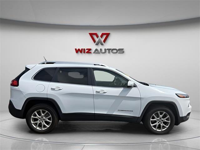used 2014 Jeep Cherokee car, priced at $10,266