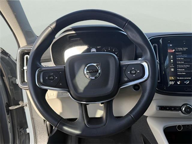 used 2022 Volvo XC40 car, priced at $19,385