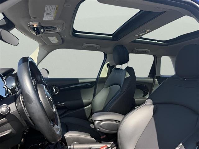 used 2019 MINI Hardtop car, priced at $18,055
