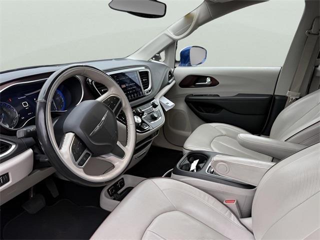 used 2020 Chrysler Pacifica car, priced at $20,994