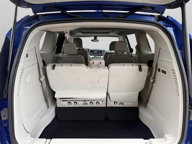 used 2020 Chrysler Pacifica car, priced at $20,994