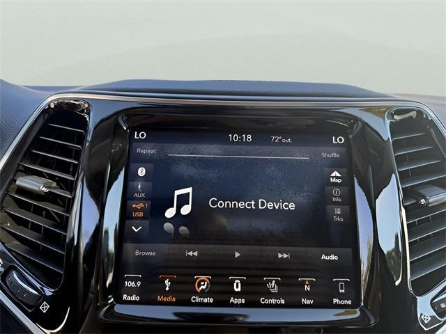 used 2019 Jeep Cherokee car, priced at $12,998