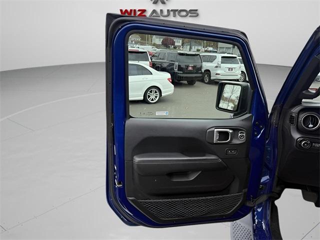 used 2019 Jeep Wrangler Unlimited car, priced at $25,728