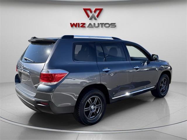 used 2012 Toyota Highlander car, priced at $15,734