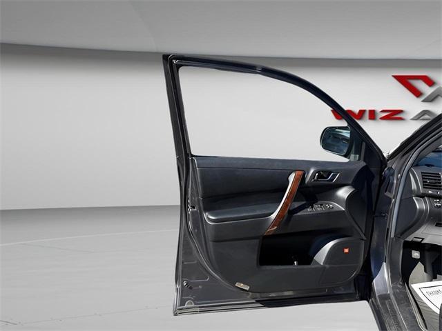 used 2012 Toyota Highlander car, priced at $15,734