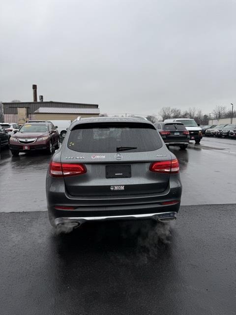 used 2018 Mercedes-Benz GLC 300 car, priced at $13,550