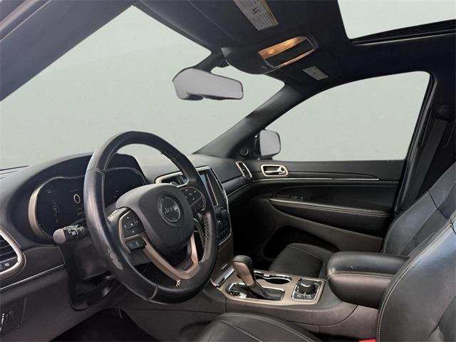 used 2016 Jeep Grand Cherokee car, priced at $10,884