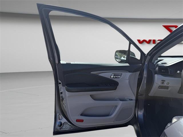 used 2018 Honda Pilot car, priced at $17,927