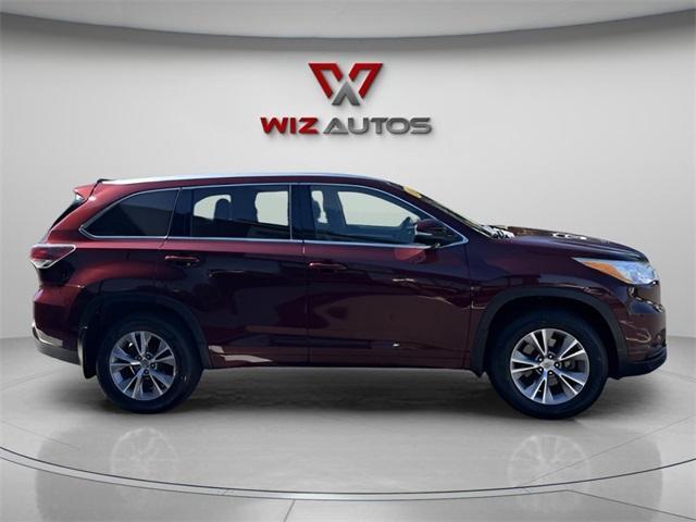 used 2014 Toyota Highlander car, priced at $15,876