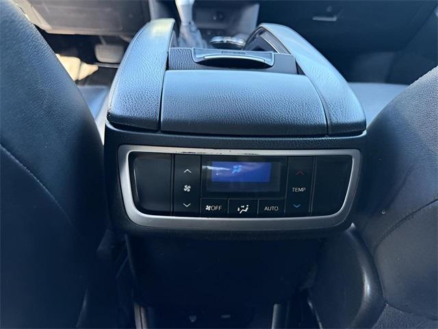 used 2014 Toyota Highlander car, priced at $15,876