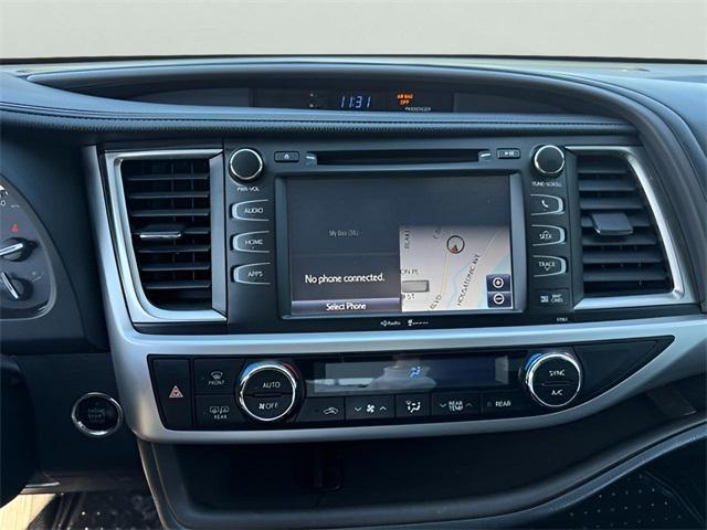 used 2014 Toyota Highlander car, priced at $15,876