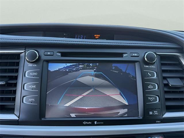 used 2014 Toyota Highlander car, priced at $15,876