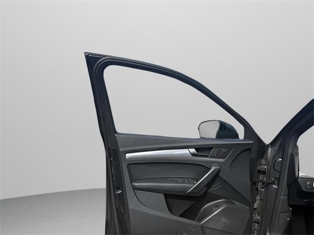 used 2020 Audi Q5 car, priced at $23,116