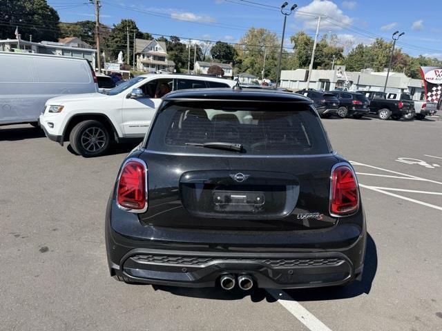 used 2022 MINI Hardtop car, priced at $21,436