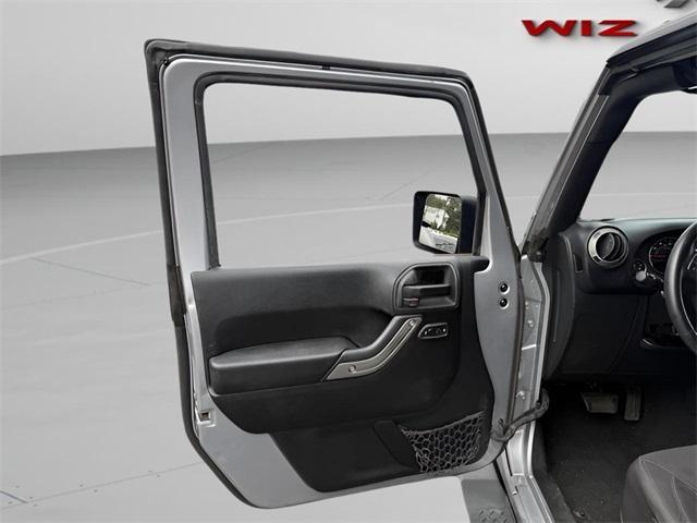 used 2015 Jeep Wrangler Unlimited car, priced at $22,691