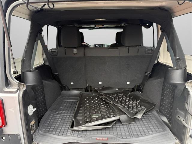 used 2015 Jeep Wrangler Unlimited car, priced at $22,691