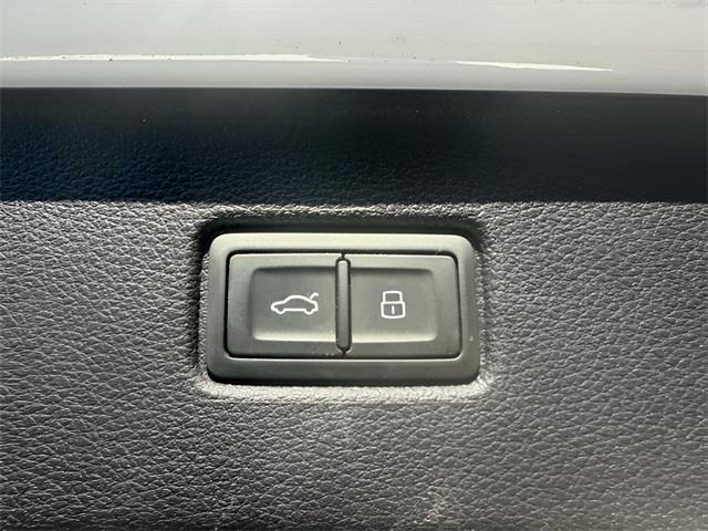 used 2021 Audi Q7 car, priced at $32,640