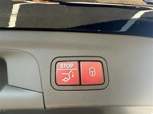 used 2021 Mercedes-Benz GLE 450 car, priced at $43,158