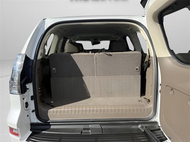 used 2018 Lexus GX 460 car, priced at $35,861