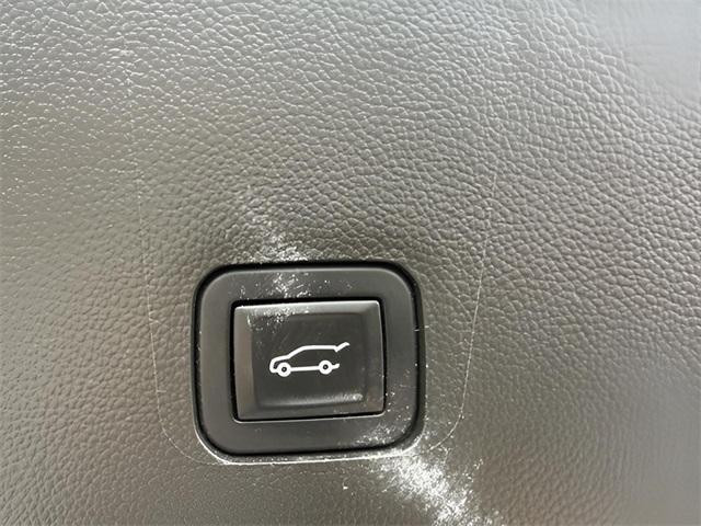 used 2019 Chevrolet Traverse car, priced at $20,483