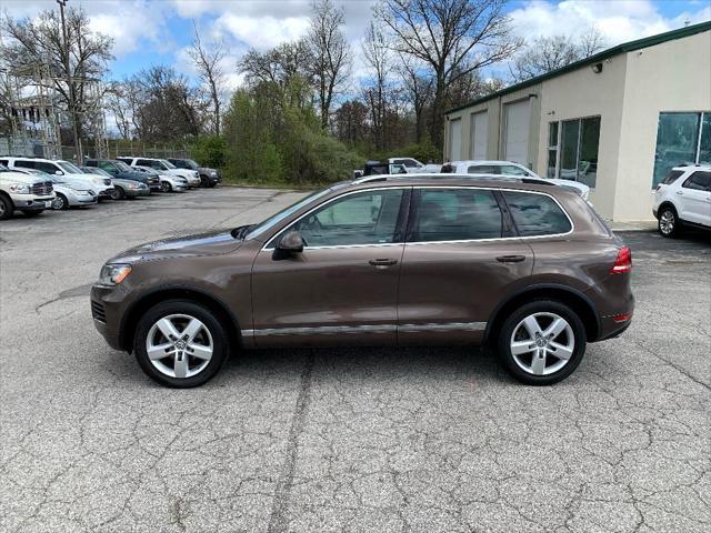 used 2014 Volkswagen Touareg car, priced at $11,495