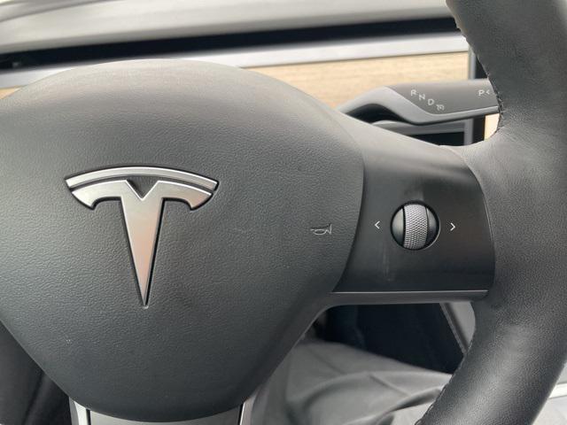 used 2022 Tesla Model 3 car, priced at $27,998