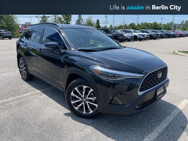 used 2024 Toyota Corolla Cross car, priced at $32,998