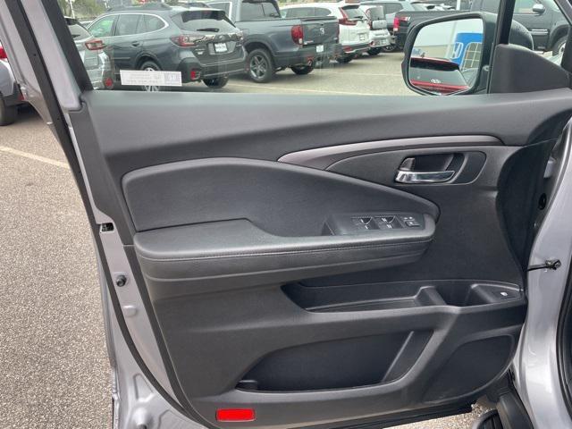 used 2021 Honda Passport car, priced at $25,422