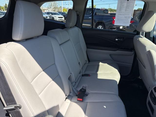 used 2020 Honda Pilot car, priced at $26,433