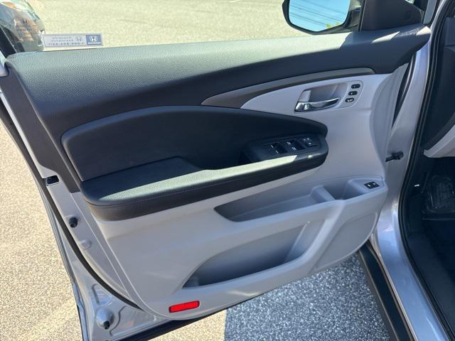 used 2020 Honda Pilot car, priced at $26,433