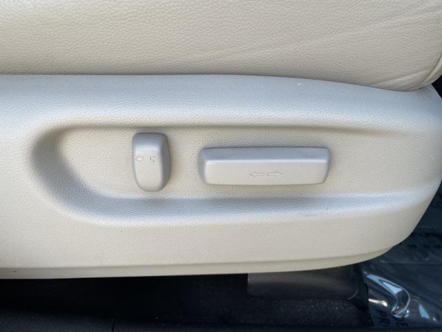 used 2021 Honda Pilot car, priced at $25,633