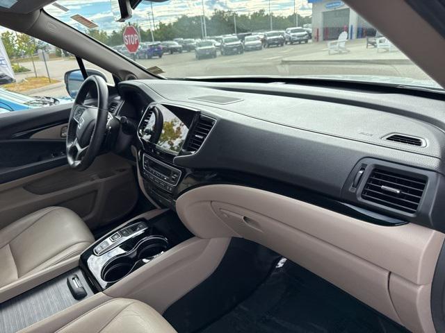 used 2021 Honda Pilot car, priced at $24,598